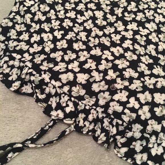 HONEY PUNCH NWOT SZ SMALL HIGH RISE SHORTS - Picture 5 of 7